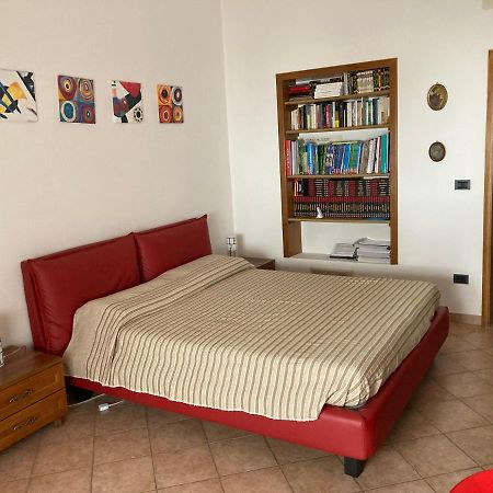 B&B Marsiglia Σάσαρι Εξωτερικό φωτογραφία