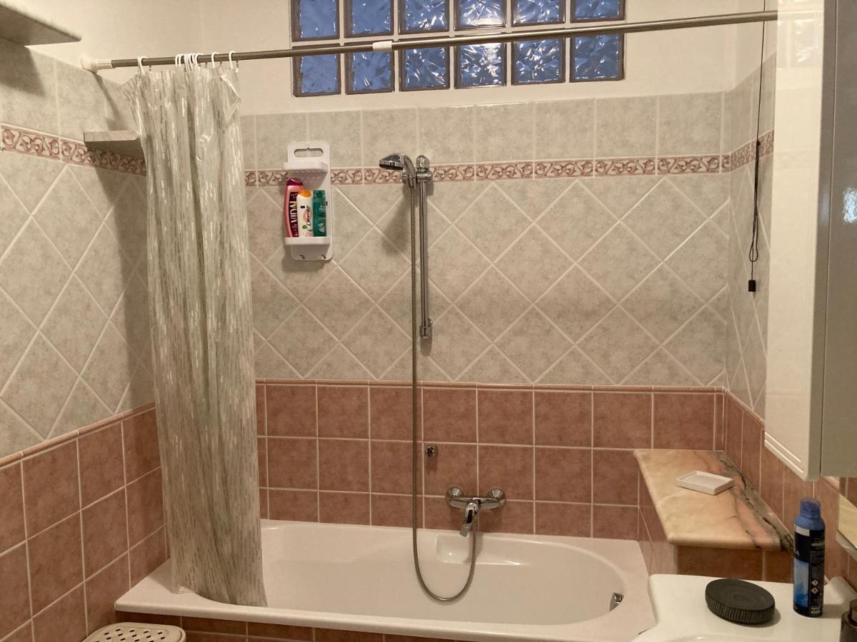B&B Marsiglia Σάσαρι Εξωτερικό φωτογραφία