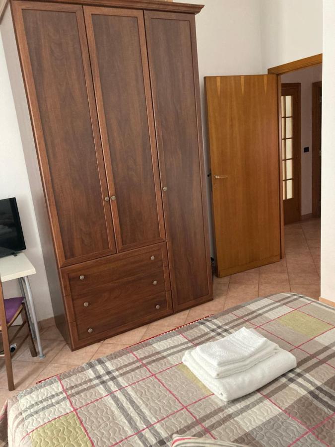 B&B Marsiglia Σάσαρι Εξωτερικό φωτογραφία